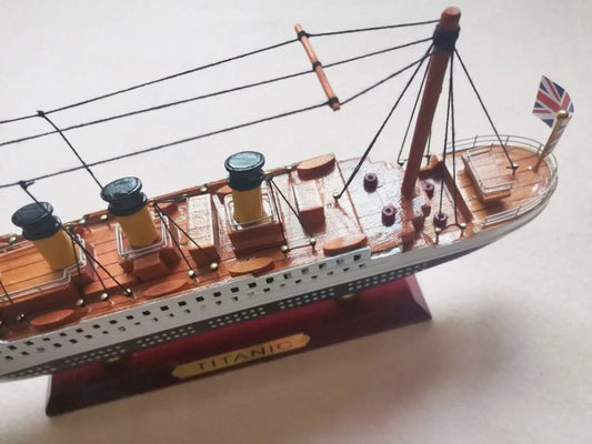 29Cm Living Room Decoration Sunchamo Model Decoration Wood Sailing Boat Wooden Titanic Cruise Ship Craft Creative Home Decor